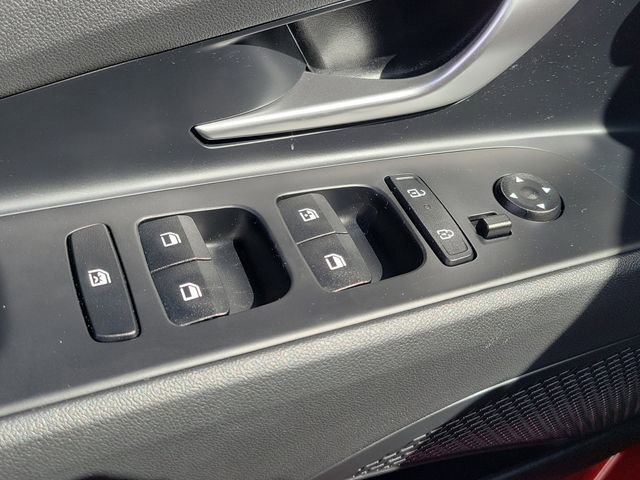 Certified 2025 Hyundai Elantra Blue image 15