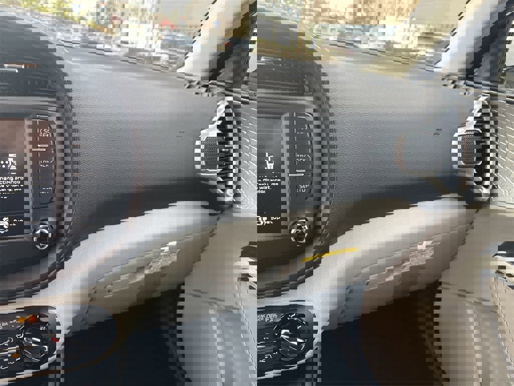 New 2025 Kia Soul LX image 10