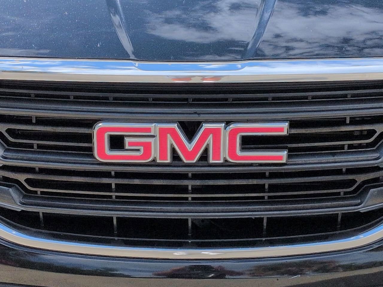 Used 2020 GMC Terrain SLE FWD image 5