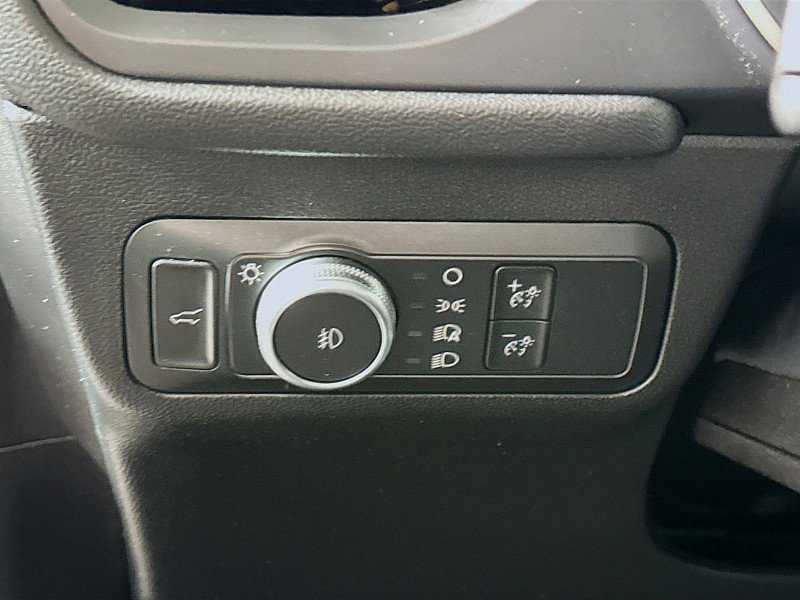 Used 2022 Ford Escape SEL image 10