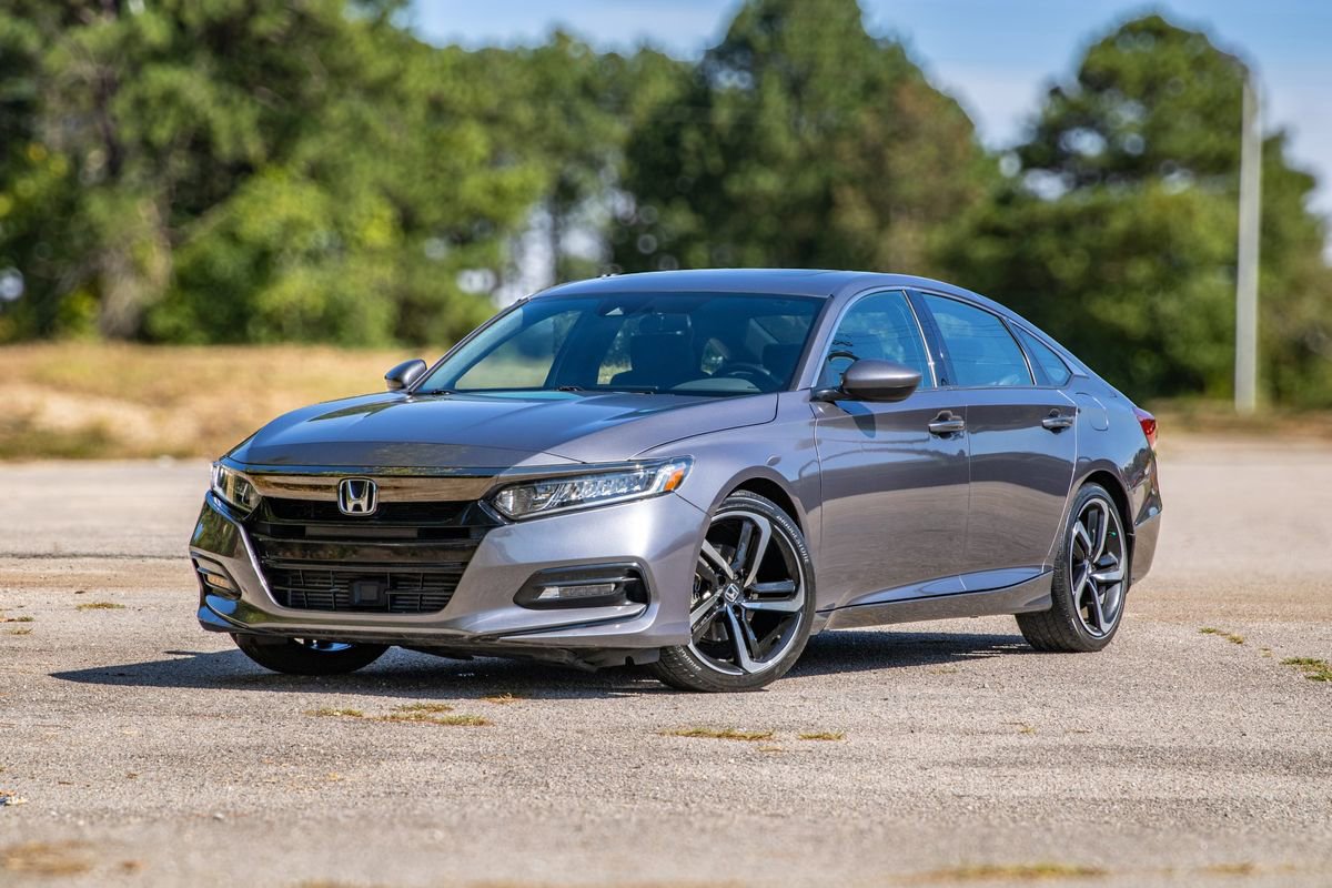 Used 2020 Honda Accord Sport image 1