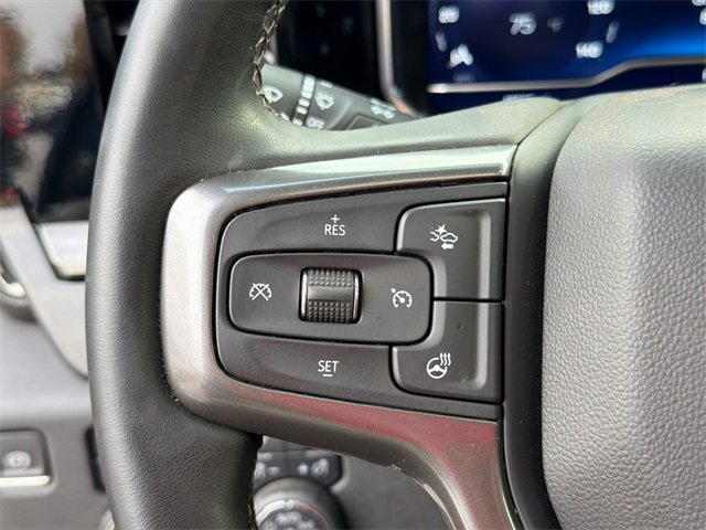 Used 2024 Chevrolet Silverado 2500 ZR2 w/ Technology Package image 24