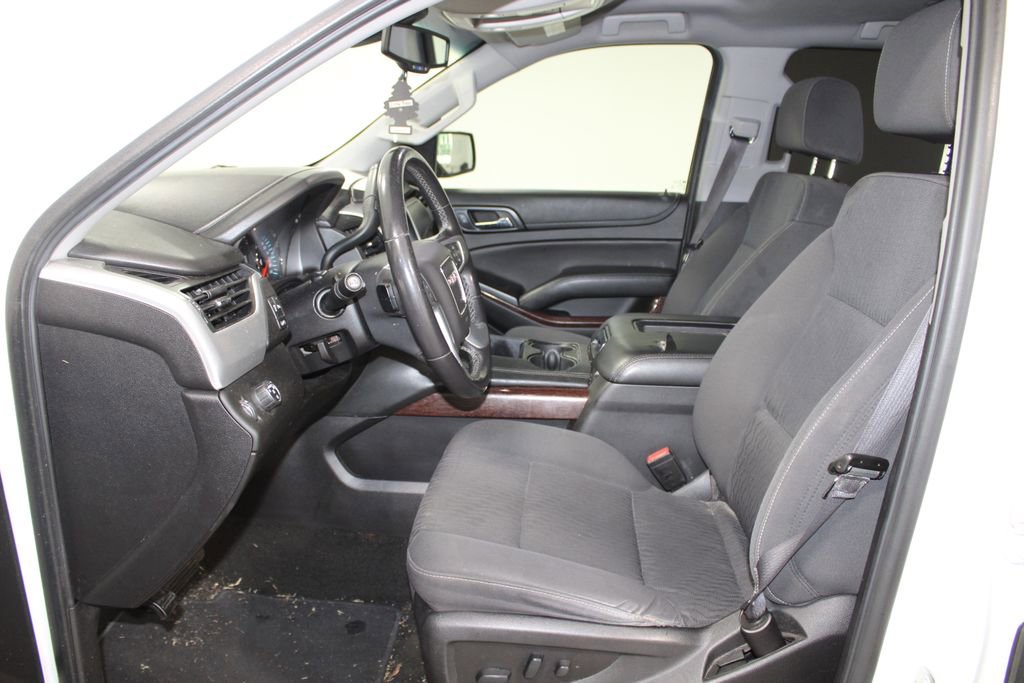 Used 2017 GMC Yukon SLE w/ SLE Value Package RWD image 18