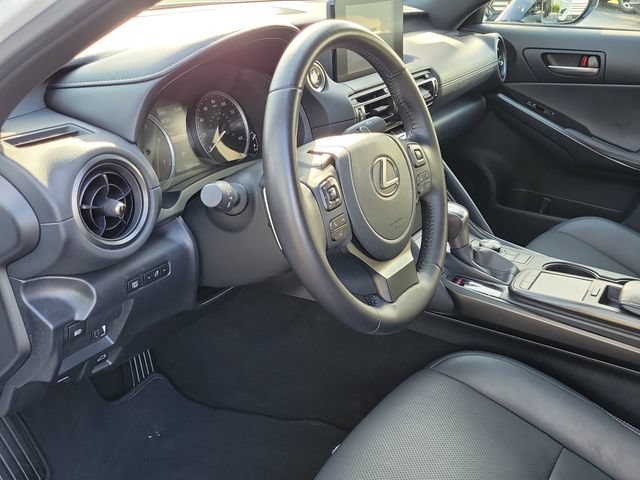 Used 2024 Lexus IS 350 F Sport RWD image 9
