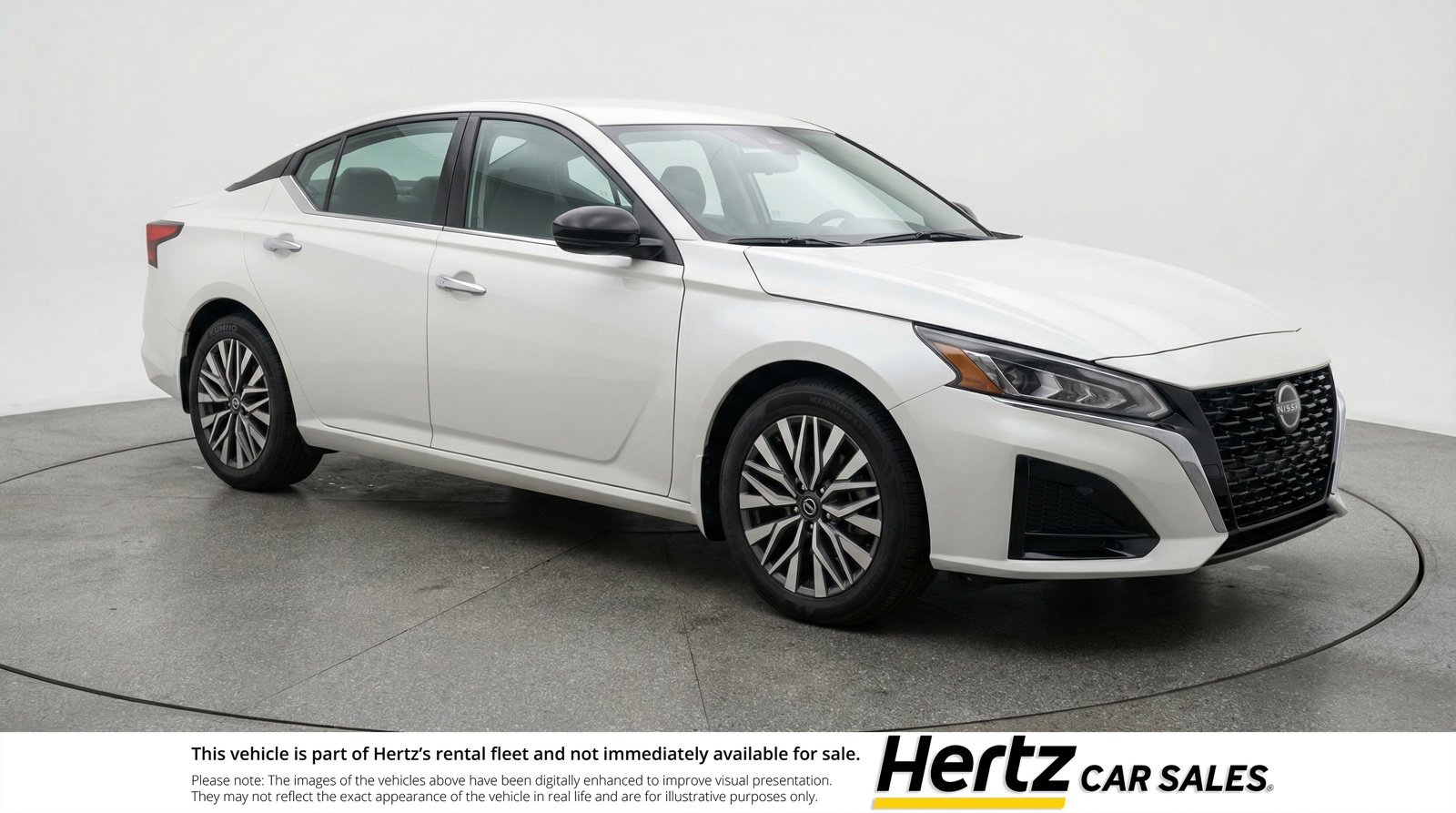 Used 2025 Nissan Altima 2.5 SV FWD image 1