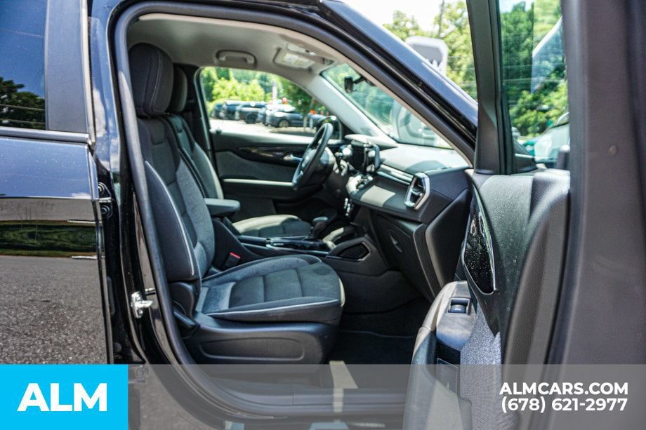 Used 2024 Chevrolet TrailBlazer LT FWD image 22