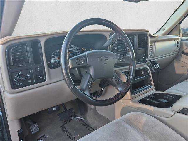 Used 2006 Chevrolet Silverado 2500 LT w/ Heavy-Duty Power Package RWD image 10