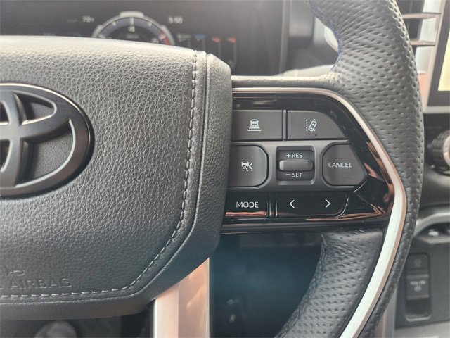 Used 2025 Toyota Tundra Platinum AWD/4WD image 30