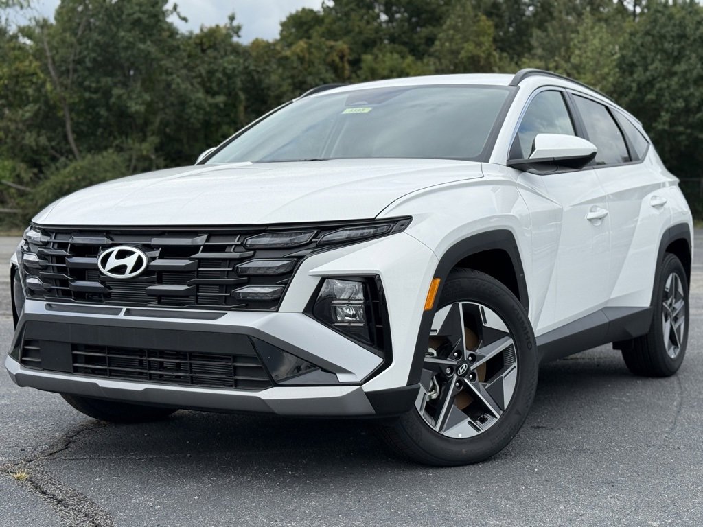 New 2025 Hyundai Tucson SEL image 3