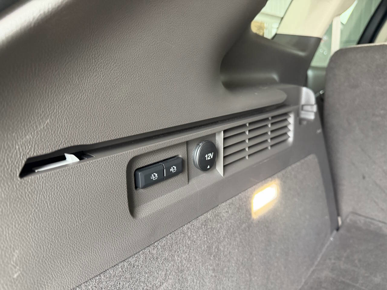 Used 2021 Lincoln Nautilus Reserve image 41