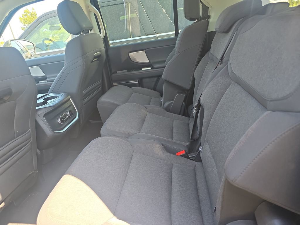Used 2025 Ford Expedition Max Active AWD/4WD image 21