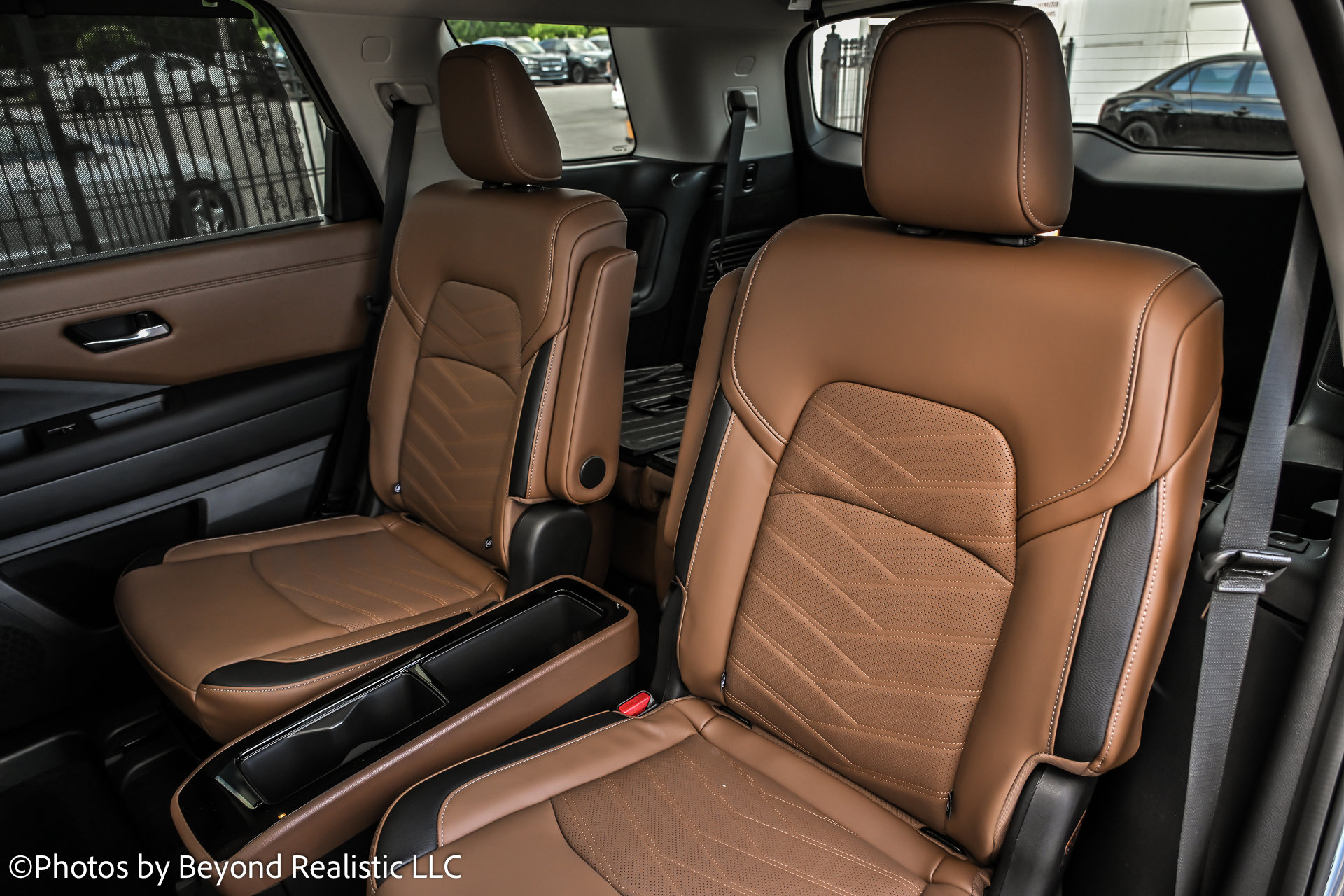 Used 2025 Nissan Pathfinder Platinum image 30