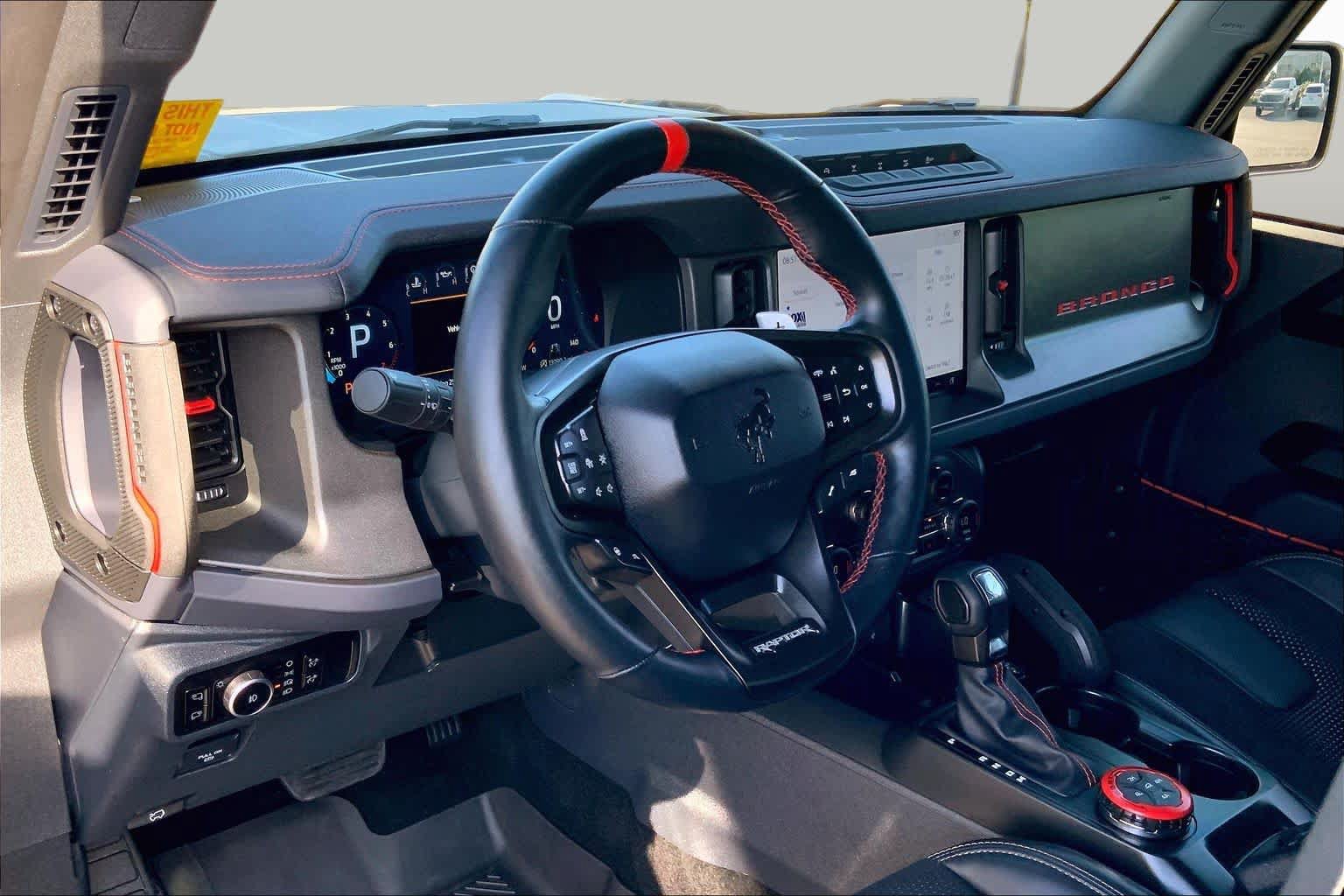 Used 2025 Ford Bronco Raptor AWD/4WD image 16