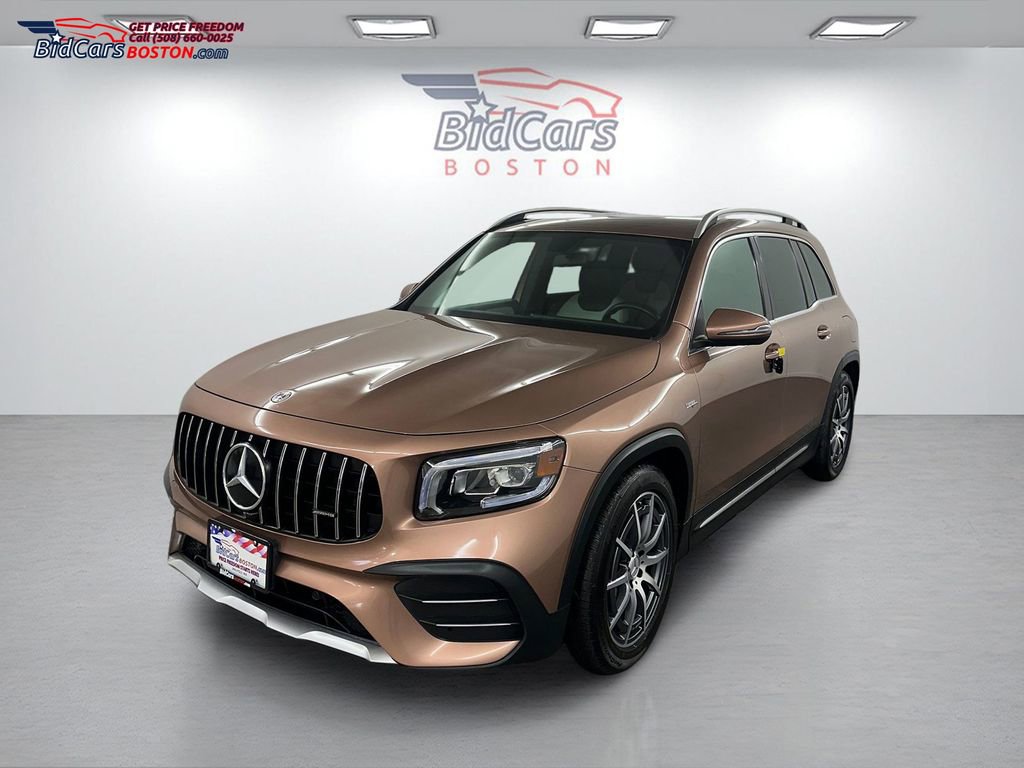 Used 2022 Mercedes-Benz GLB 35 AMG 4MATIC image 1
