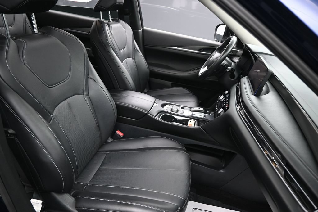 Used 2025 INFINITI QX60 Luxe AWD/4WD image 34