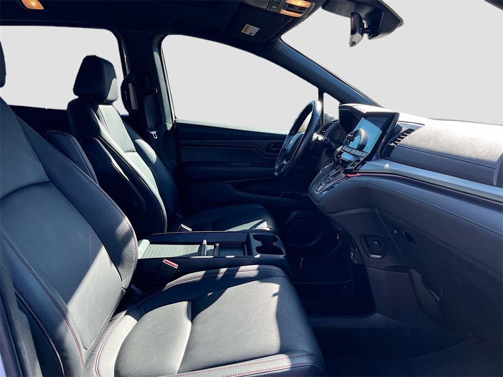 Used 2023 Honda Odyssey Sport image 29