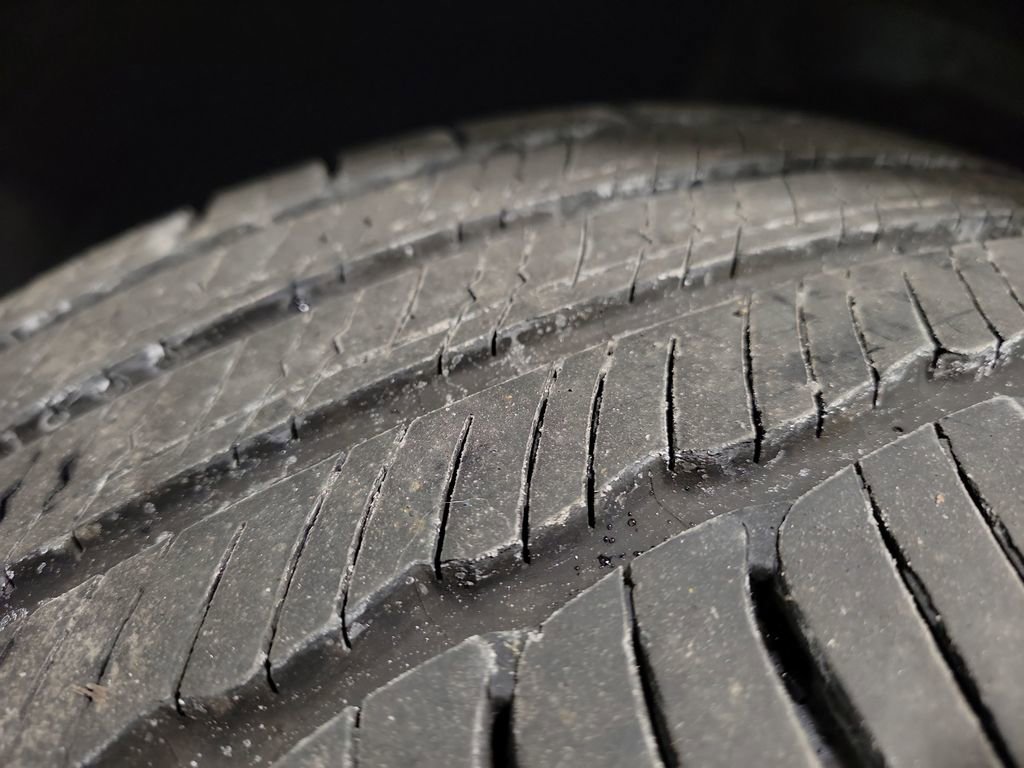 Used 2022 Chevrolet Equinox Premier image 11