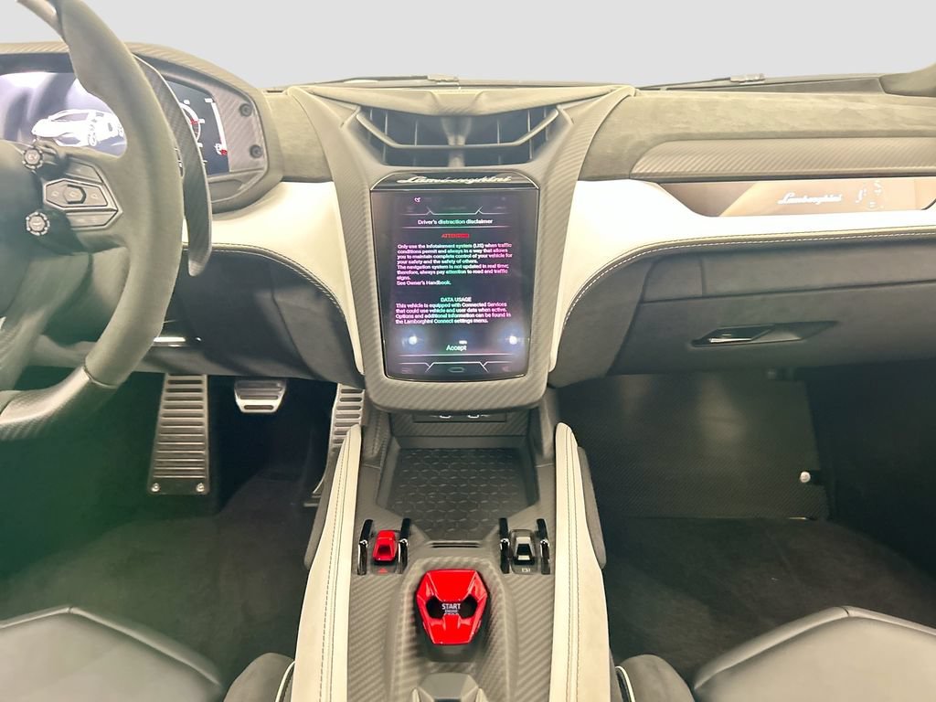 Used 2024 Lamborghini Revuelto AWD/4WD image 13