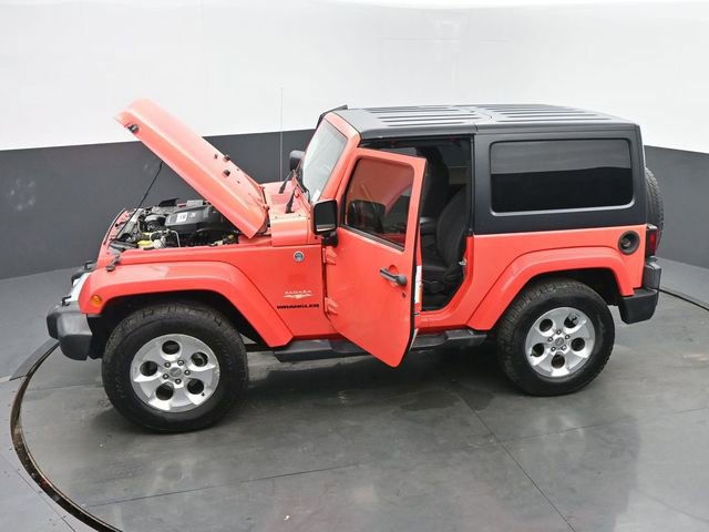Used 2013 Jeep Wrangler Sahara w/ Connectivity Group AWD/4WD image 59