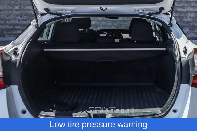 Used 2022 Toyota Prius LE AWD/4WD image 22