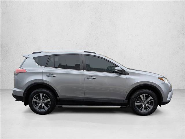 Used 2016 Toyota RAV4 XLE image 4