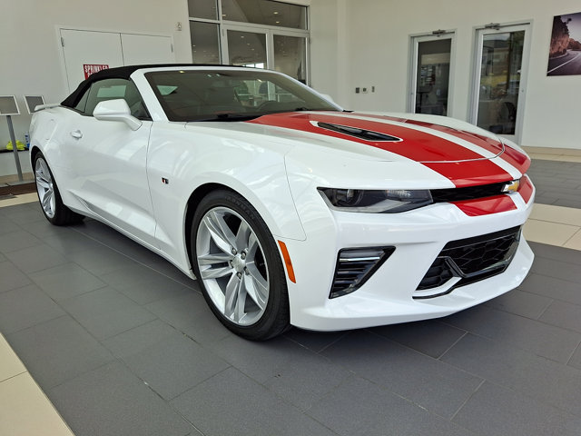 Used 2018 Chevrolet Camaro SS RWD image 35