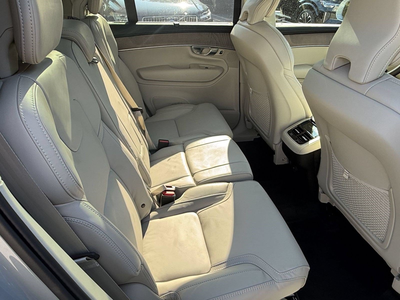 New 2026 Volvo XC90 B6 Ultra w/ Protection Package AWD/4WD image 29