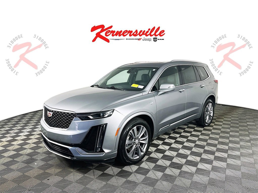 Used 2024 Cadillac XT6 Premium Luxury image 3