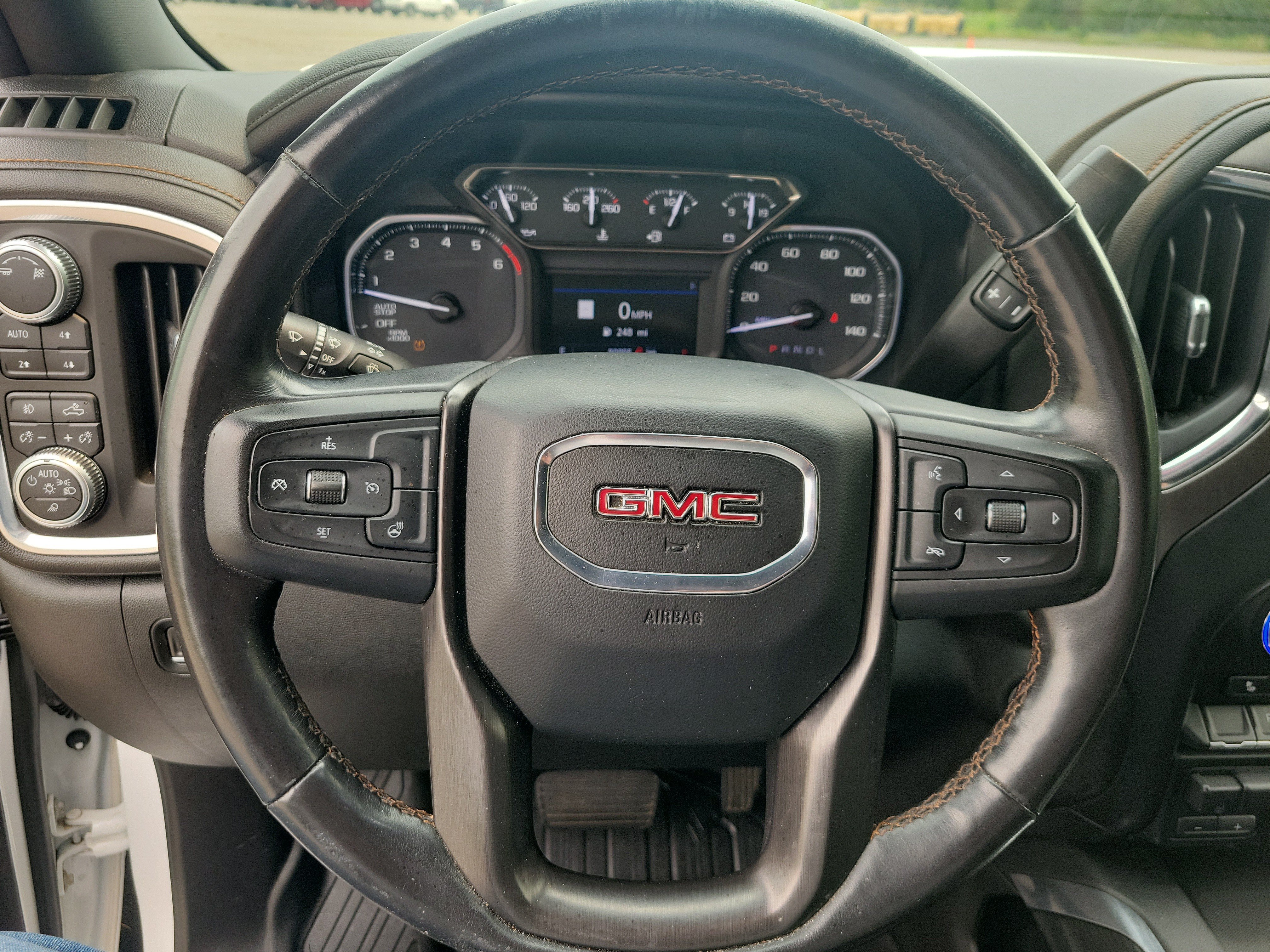 Used 2019 GMC Sierra 1500 AT4 w/ AT4 Premium Package AWD/4WD image 21