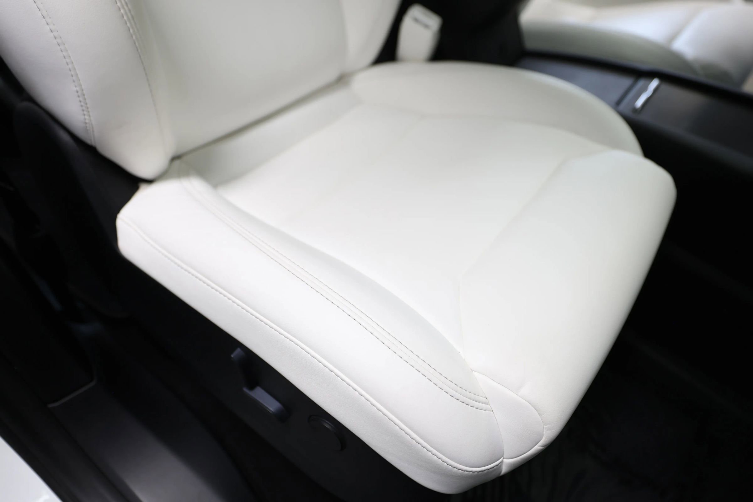 Used 2017 Tesla Model X 100D image 39