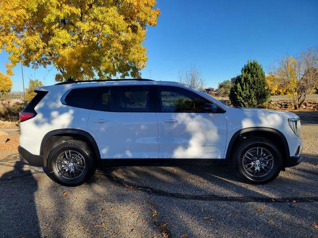 New 2026 GMC Acadia Elevation image 3