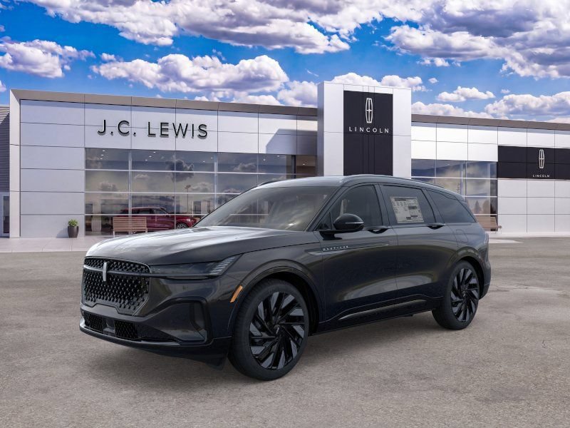New 2026 Lincoln Nautilus Reserve AWD/4WD image 2