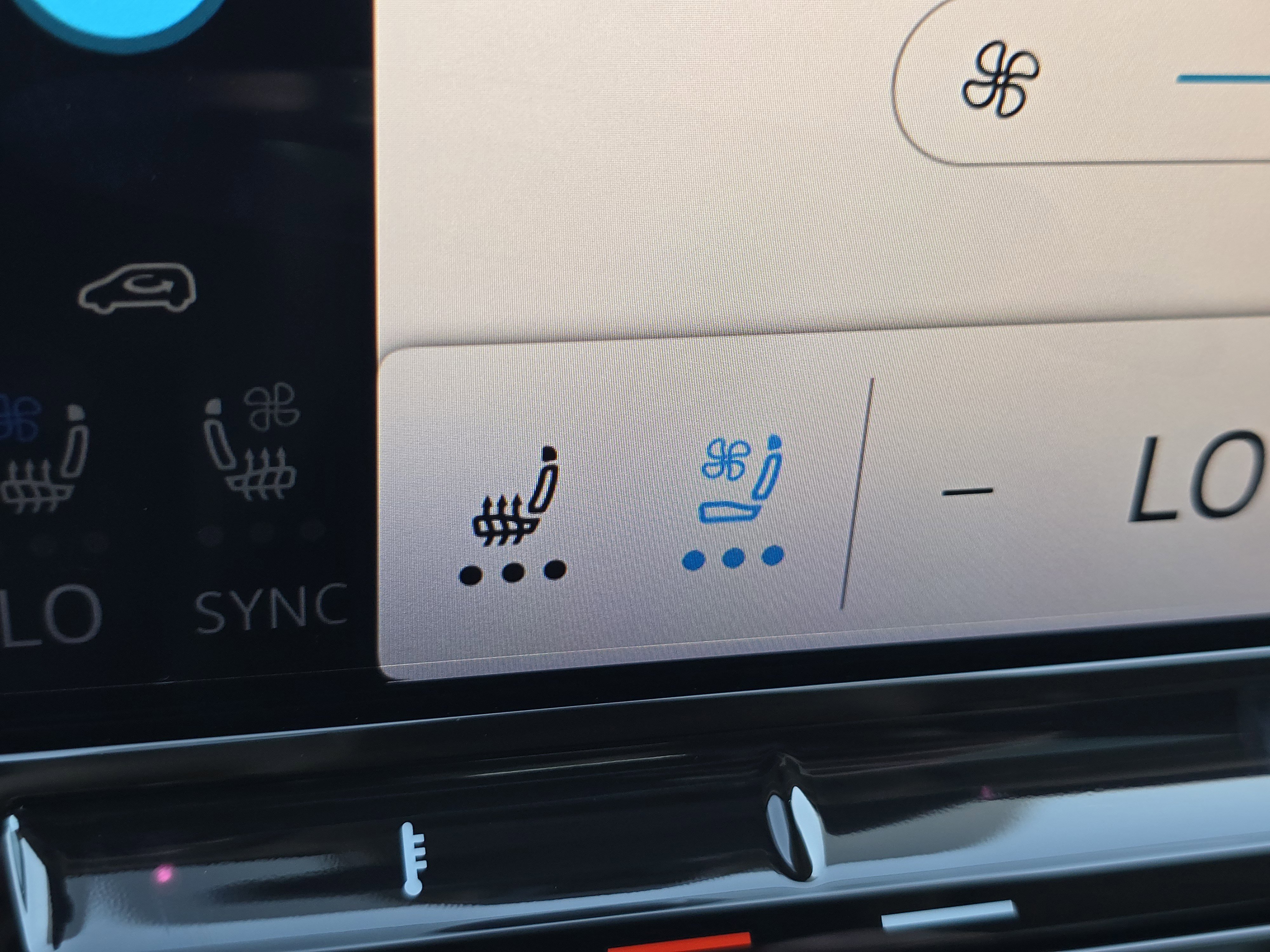 New 2026 Volkswagen Atlas SEL Premium R-Line image 13