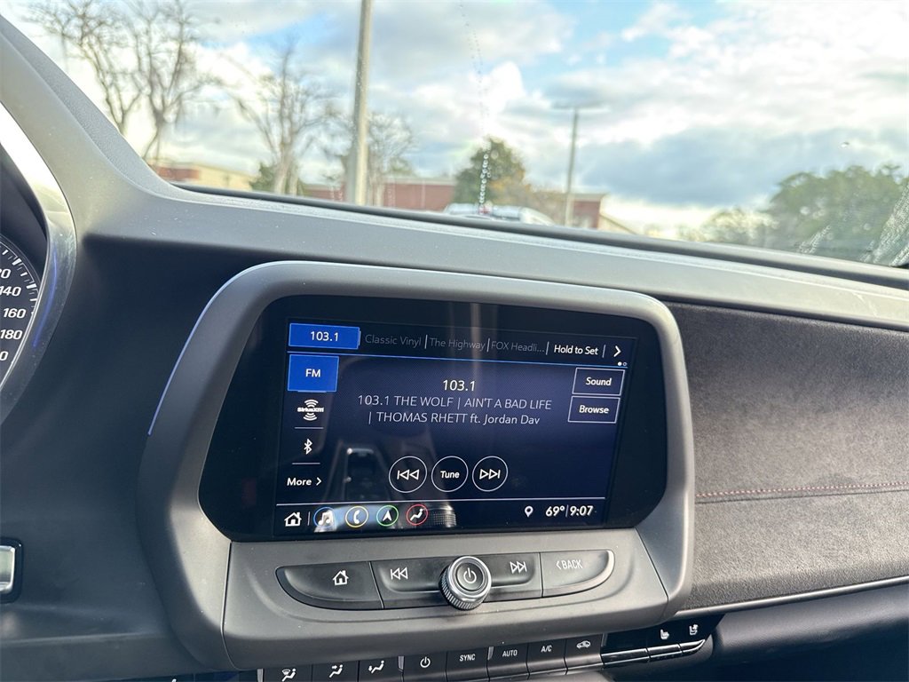 Used 2019 Chevrolet Camaro ZL1 image 19