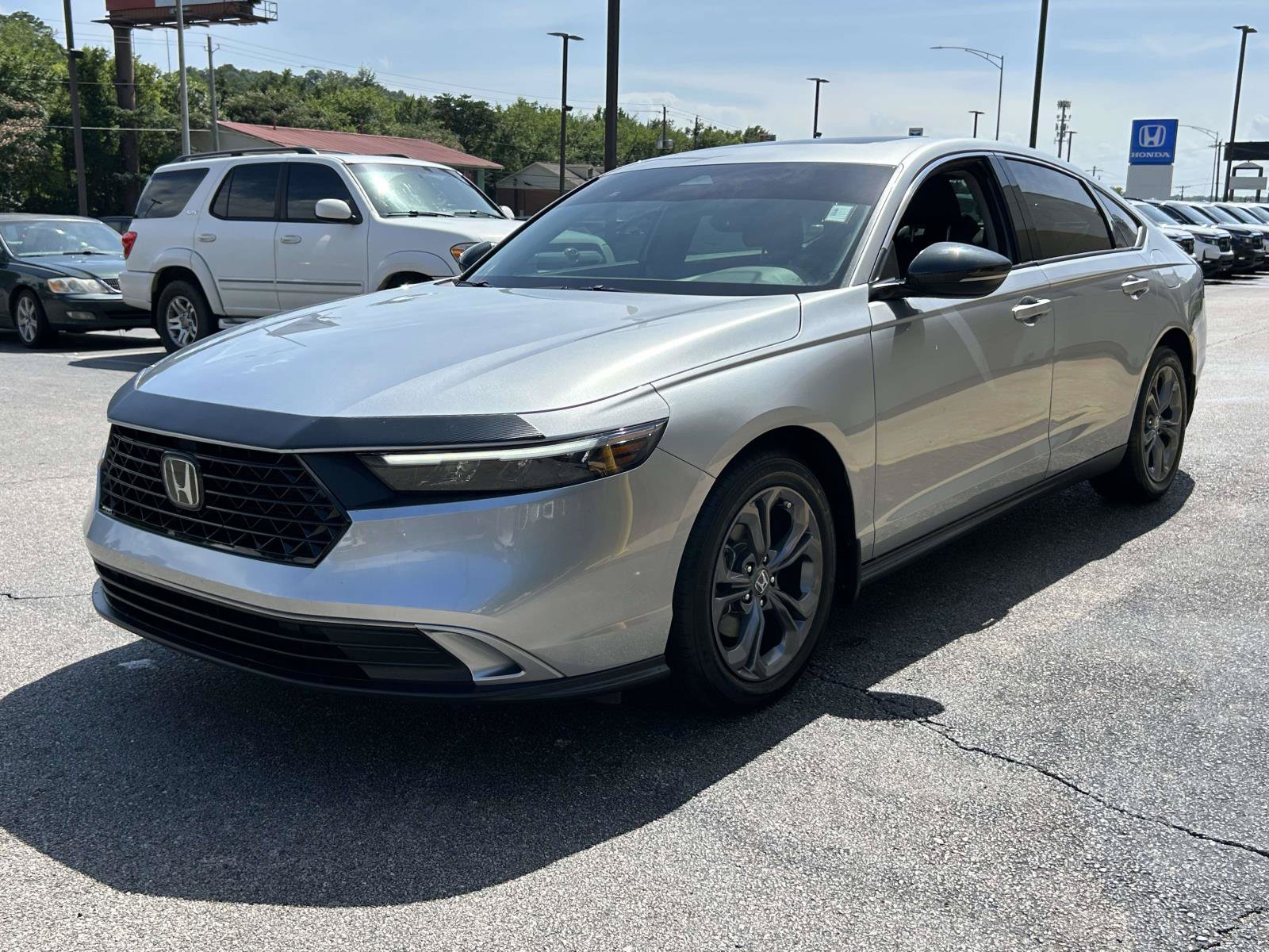 Certified 2024 Honda Accord EX image 4