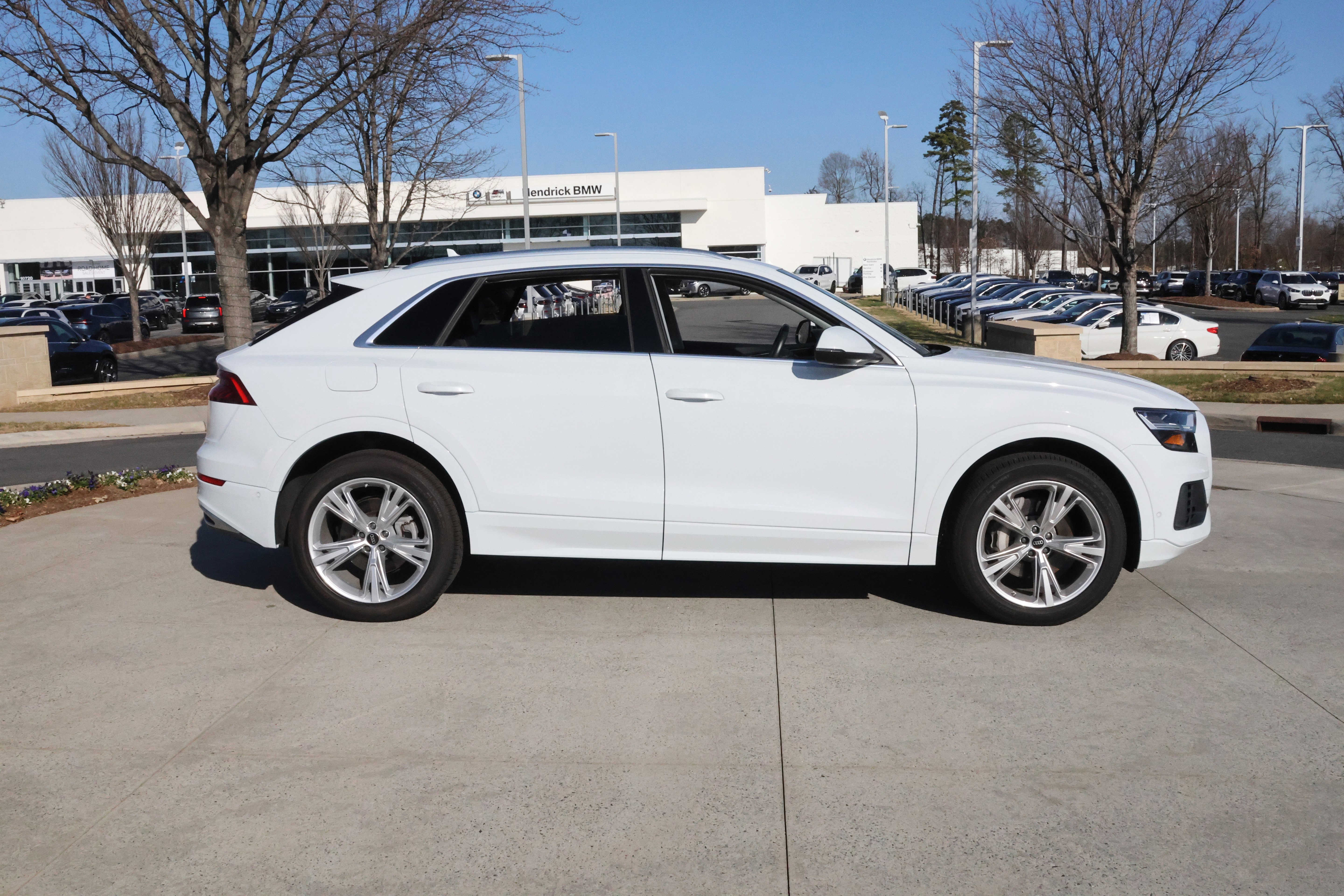 Used 2022 Audi Q8 Premium Plus image 10