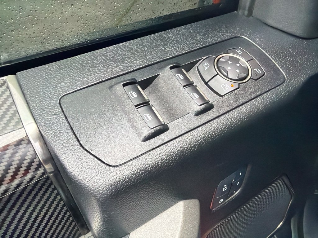Used 2018 Ford F150 Raptor w/ Equipment Group 802A Luxury AWD/4WD image 13