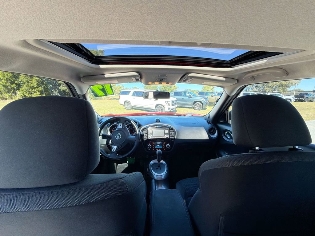 Used 2017 Nissan Juke SV image 23