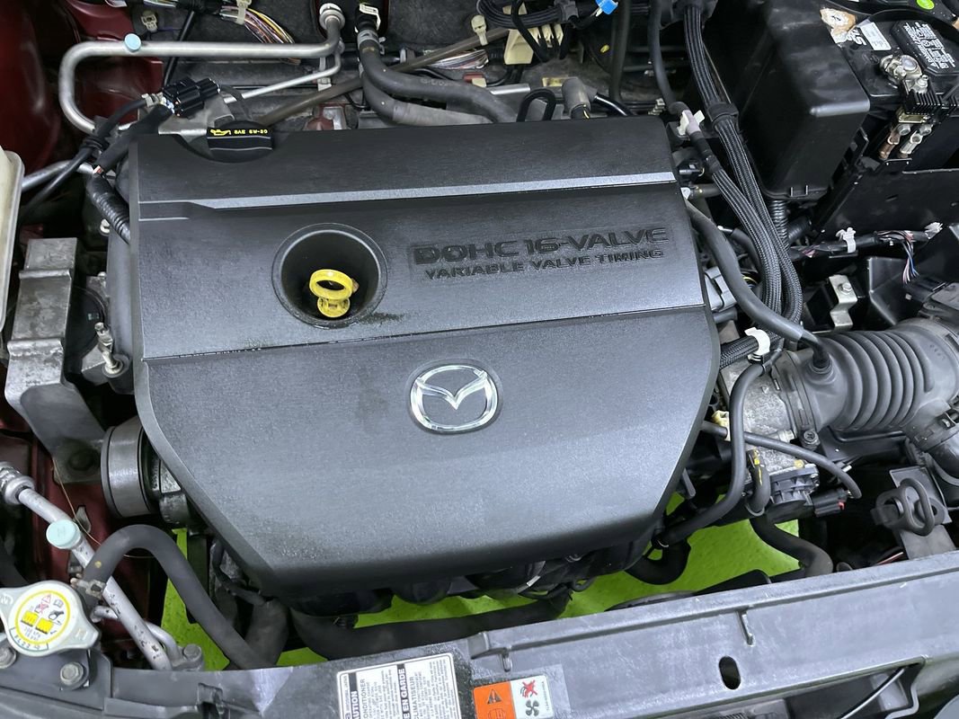 Used 2010 MAZDA MAZDA5 Sport image 28