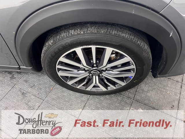 Used 2024 Nissan Kicks SV image 18