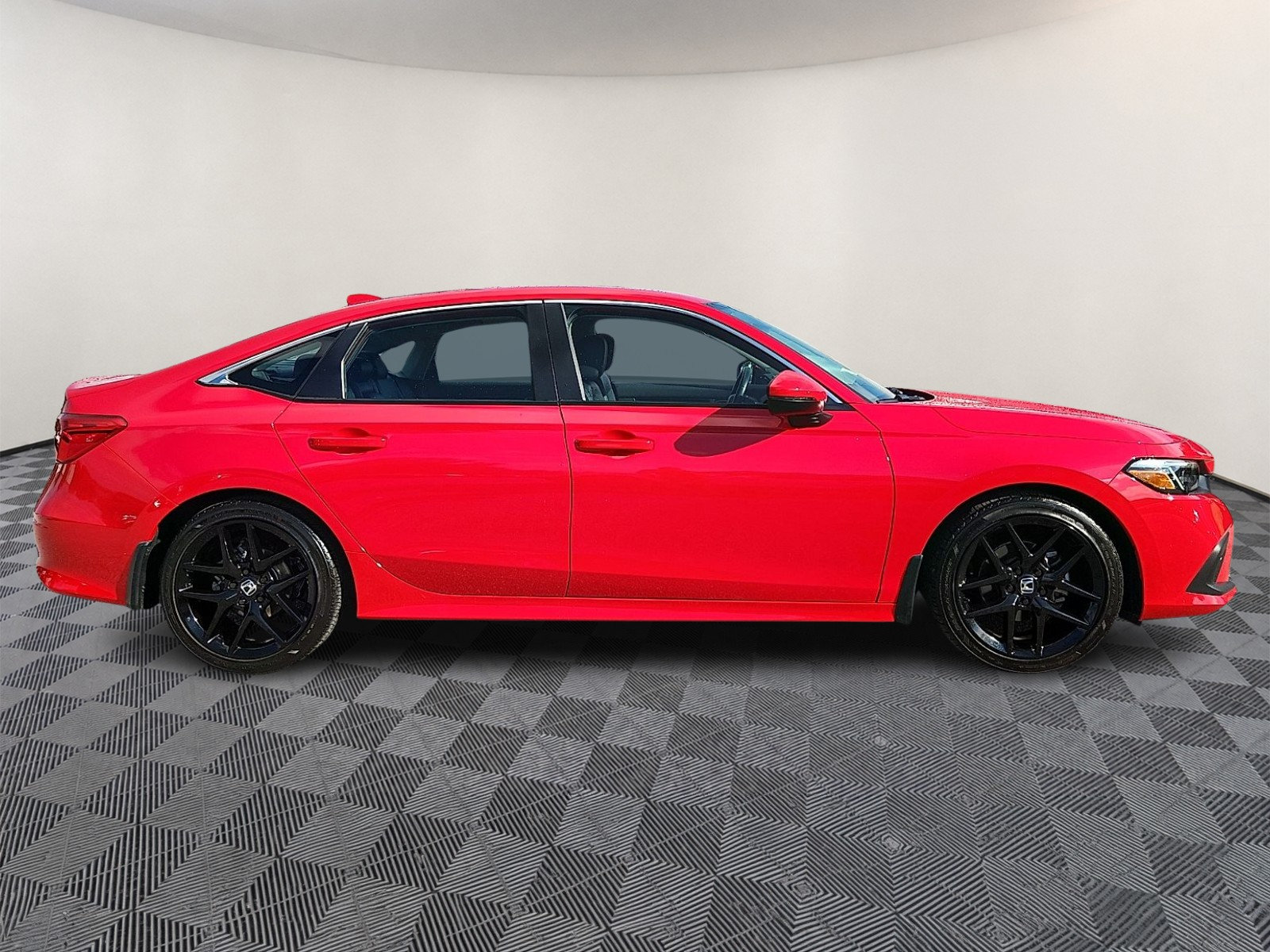 Used 2022 Honda Civic Touring image 7