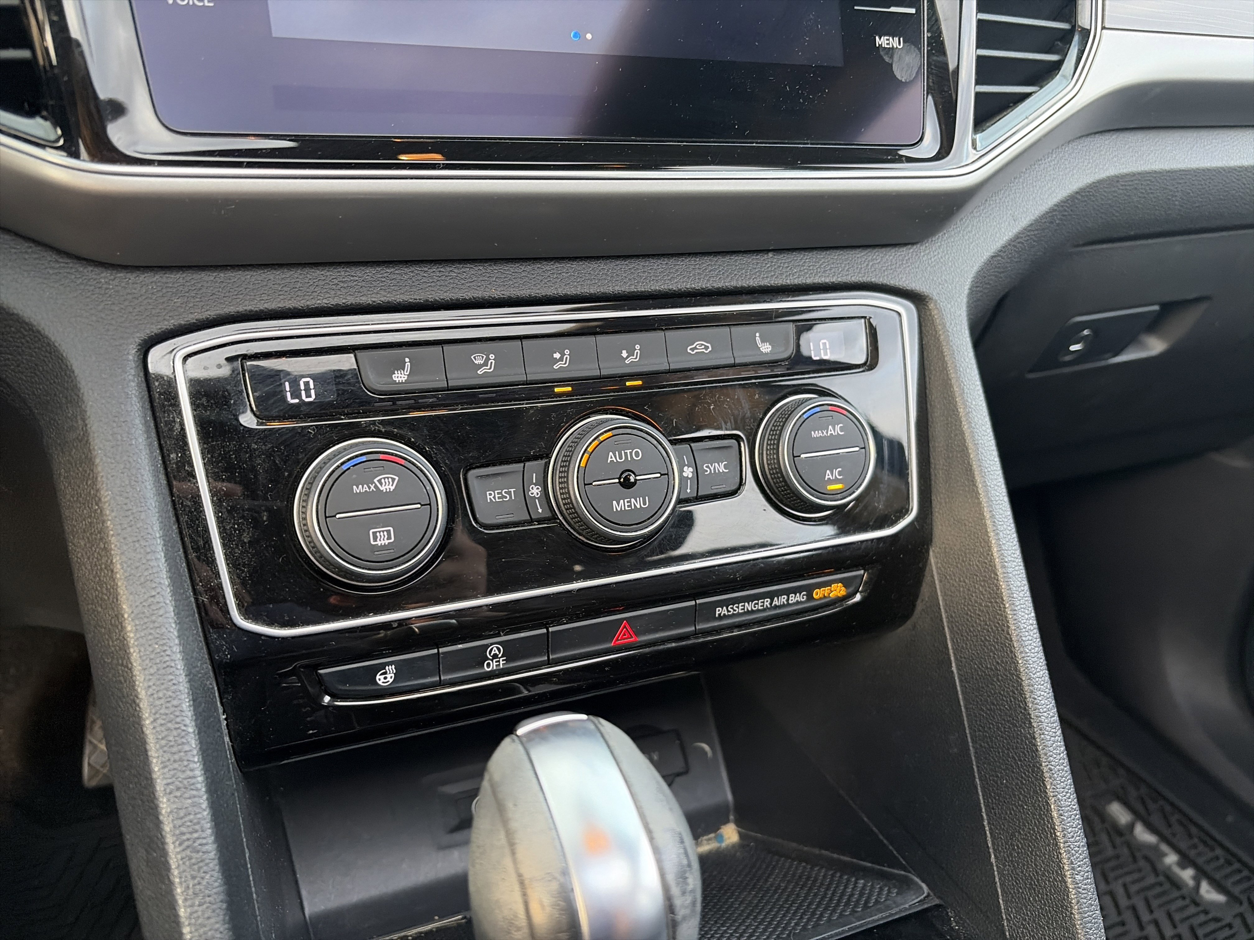 Used 2019 Volkswagen Atlas SEL image 42