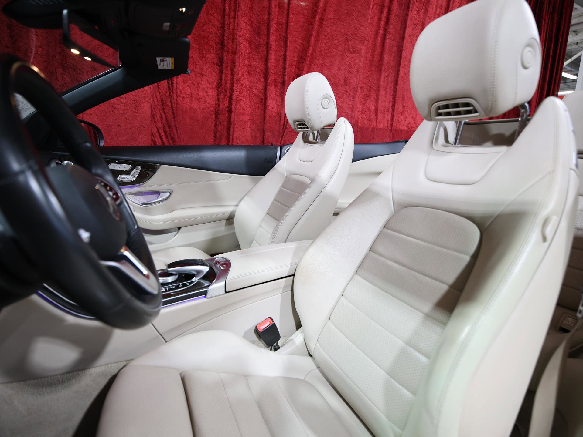 Used 2019 Mercedes-Benz C 300 4MATIC Cabriolet image 15