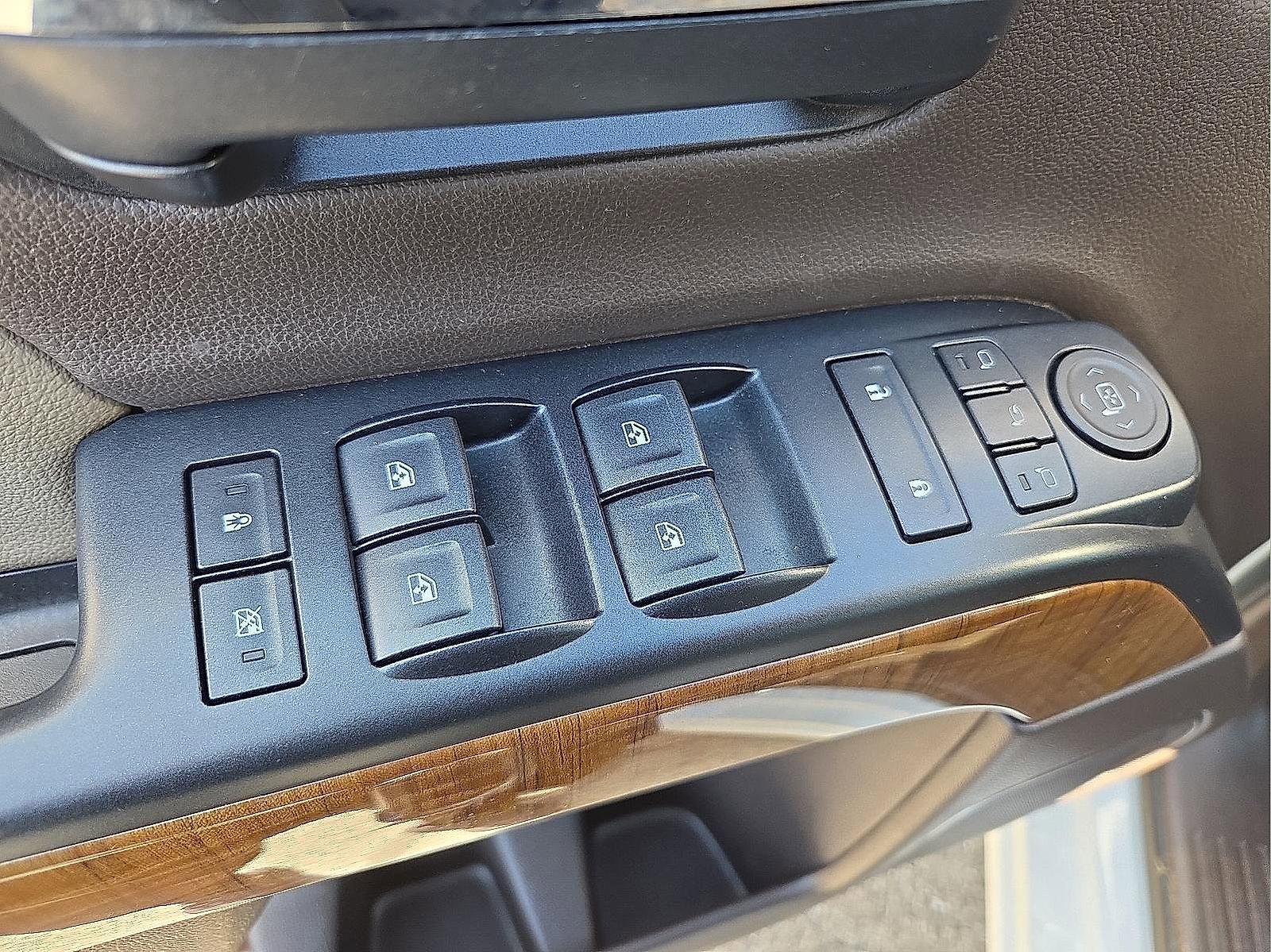 Certified 2017 GMC Sierra 1500 SLT image 15