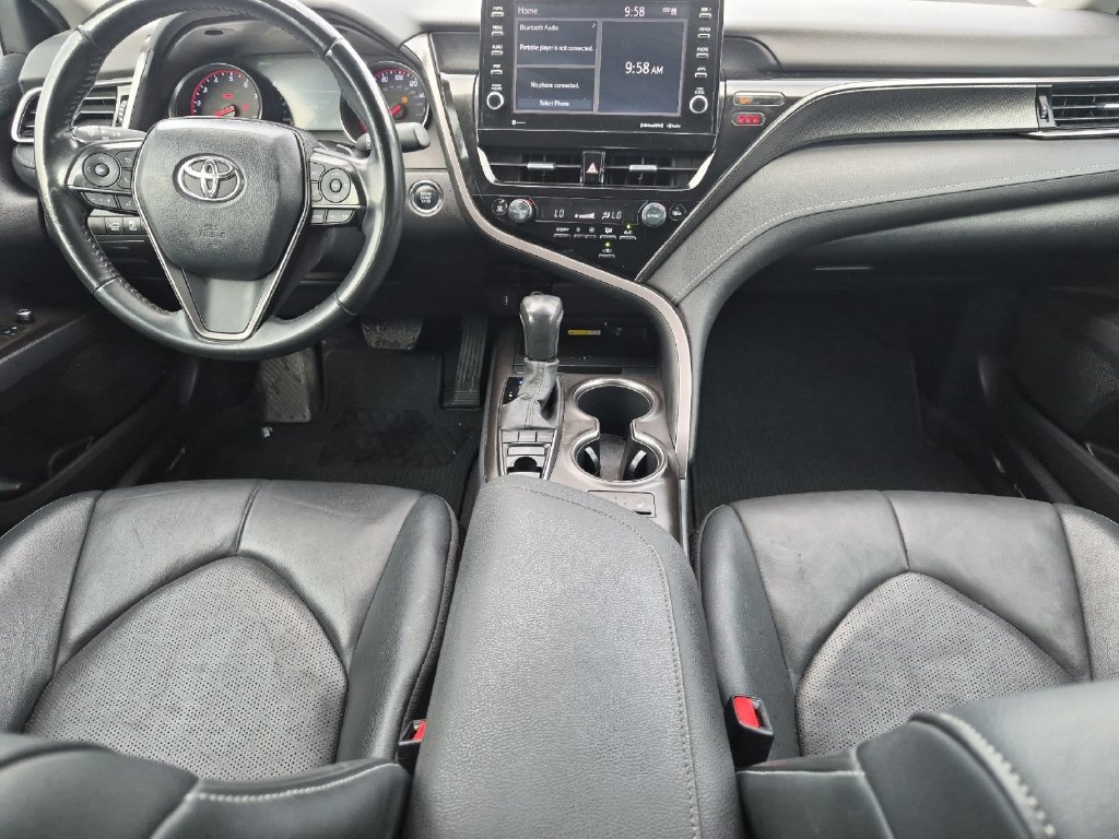 Used 2023 Toyota Camry XSE FWD image 9