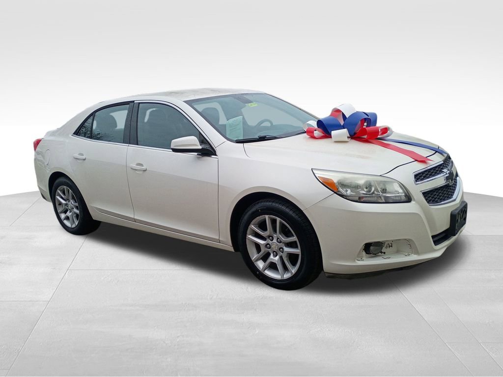 Used 2013 Chevrolet Malibu Eco w/ Power Convenience Package image 7