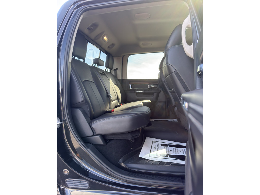 Used 2018 RAM 2500 Laramie AWD/4WD image 16