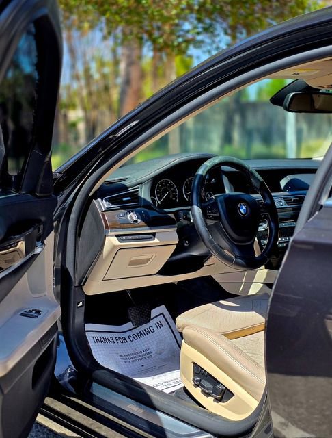 Used 2012 BMW ALPINA B7 image 20