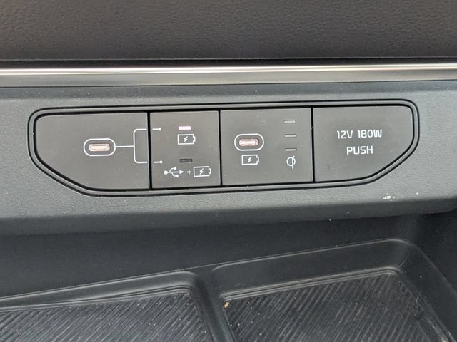Certified 2026 Kia Carnival SX Prestige FWD image 20