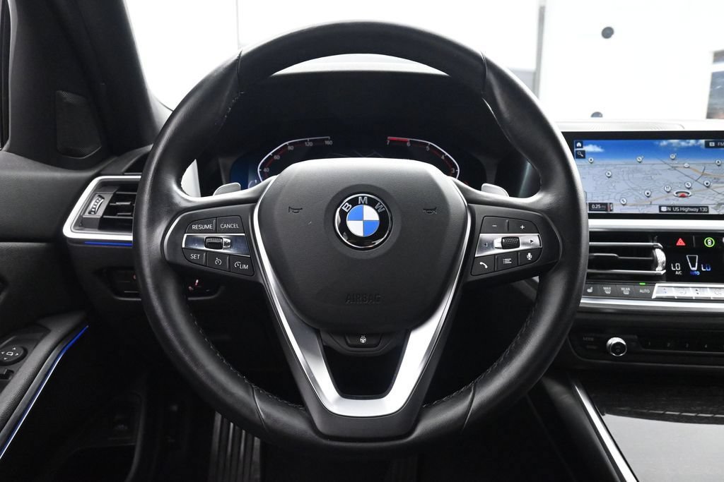 Used 2019 BMW 330i xDrive Sedan w/ Convenience Package AWD/4WD image 27
